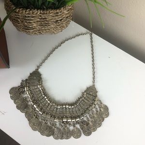Forever 21 necklace